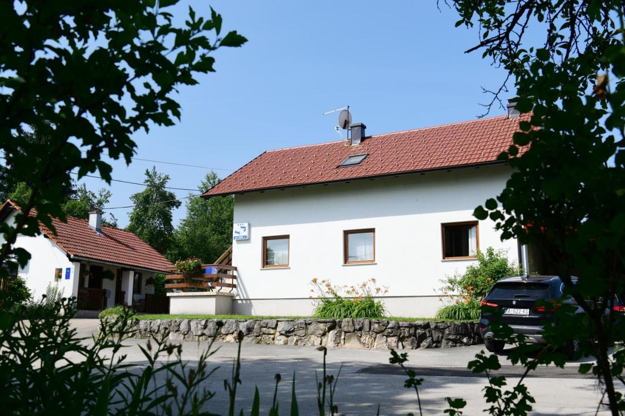 Guest House Family Dukic Rakovica Εξωτερικό φωτογραφία